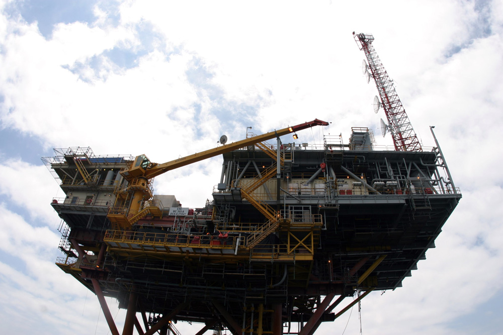 Gulf coast oil rig. Photo: NWFblogs