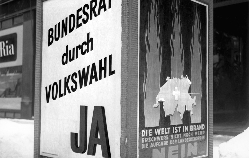 Abstimmungsplakate 1942 – JA-Plakat der SPS und NEIN-der bürgerlichen Parteien